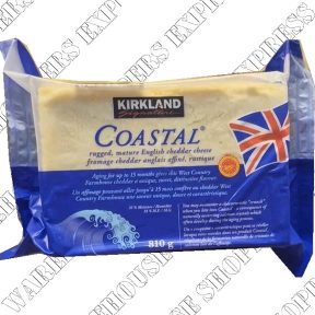 Kirkland Signature Coastal Rugged Mature English Cheddar